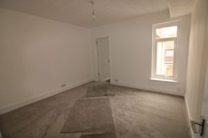 Bedroom- click for photo gallery